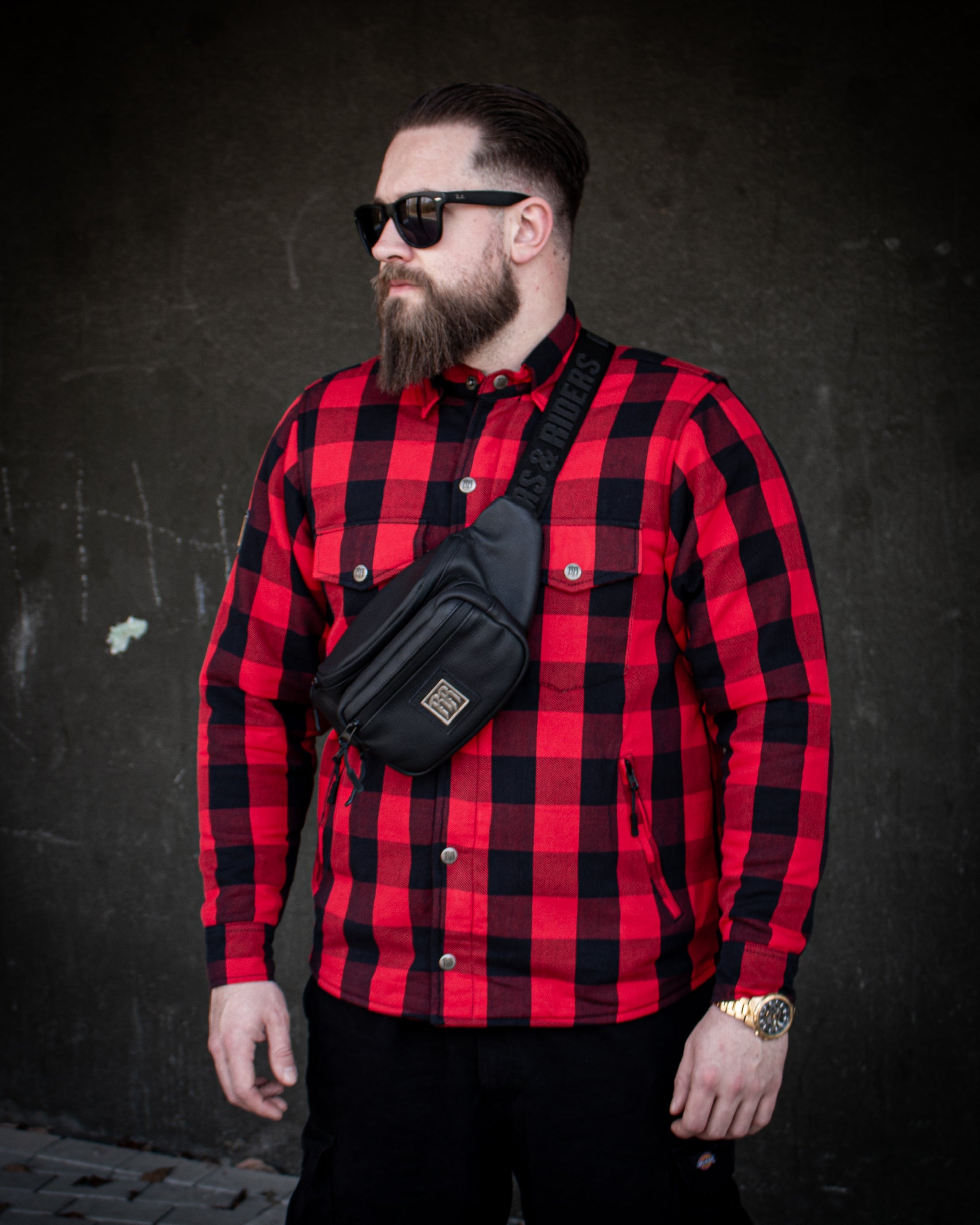 Hip Bag / Crossbody Bag mit RR Metall Logo