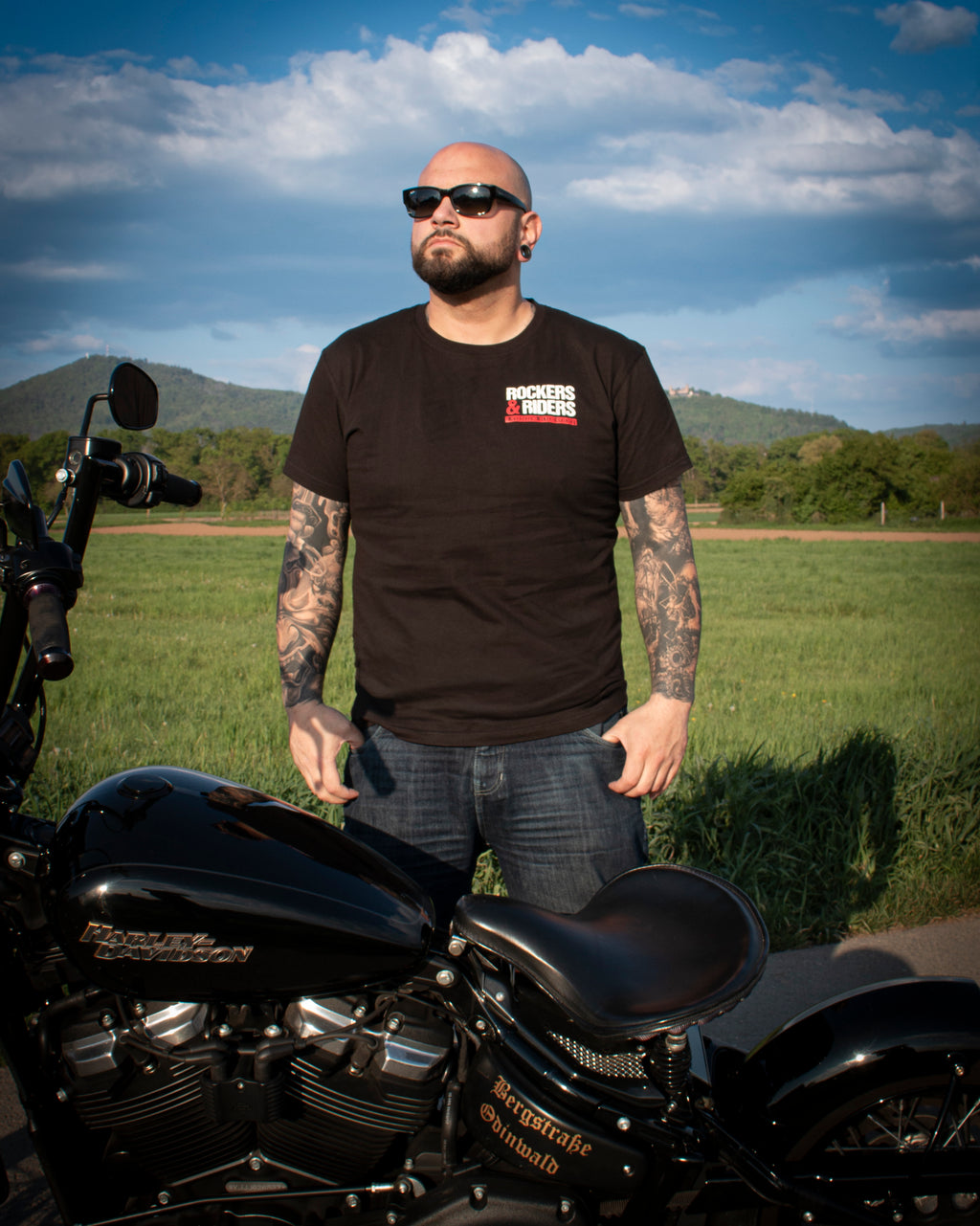T-SHIRT - CREW