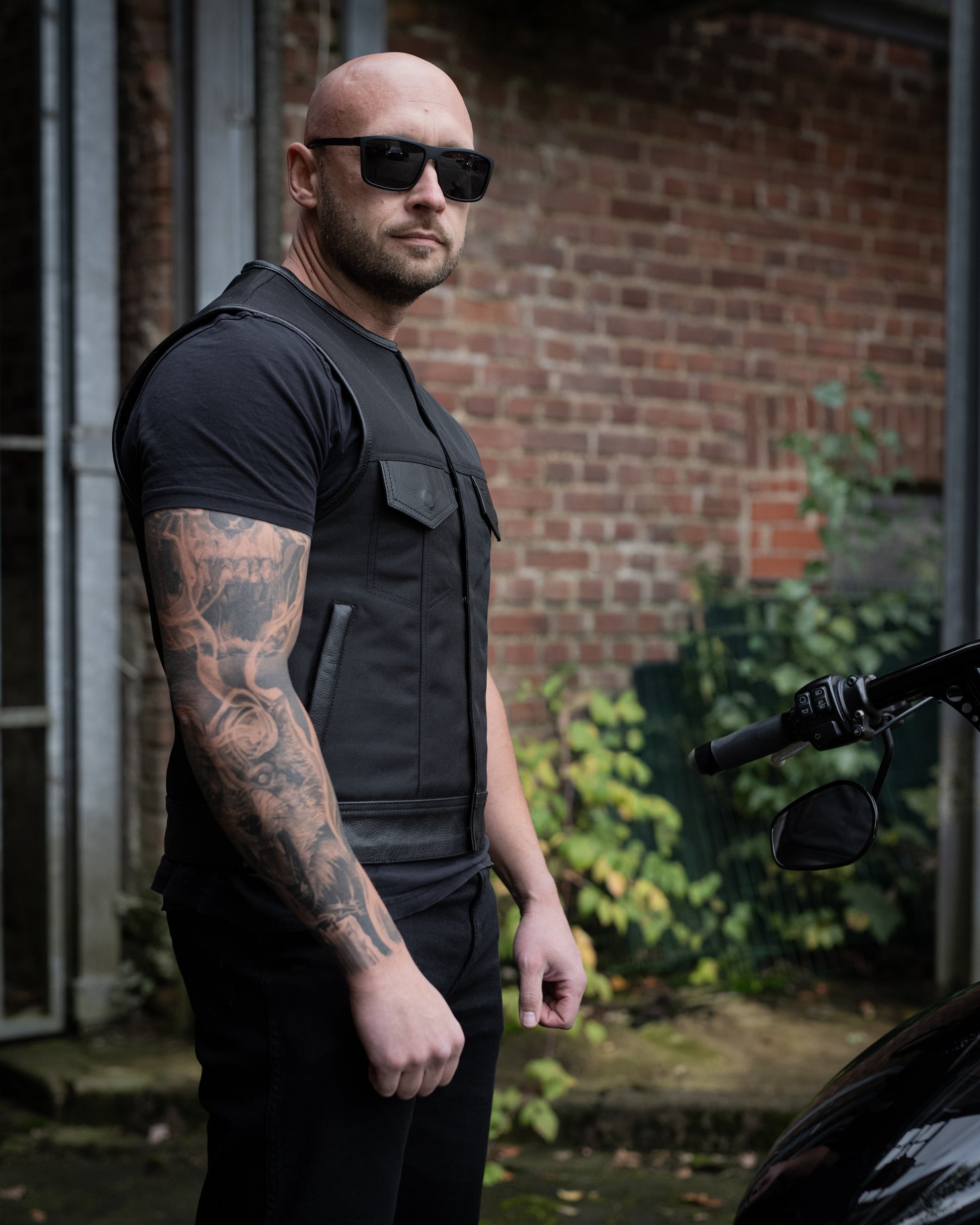 R&R BLACK OPS KUTTE