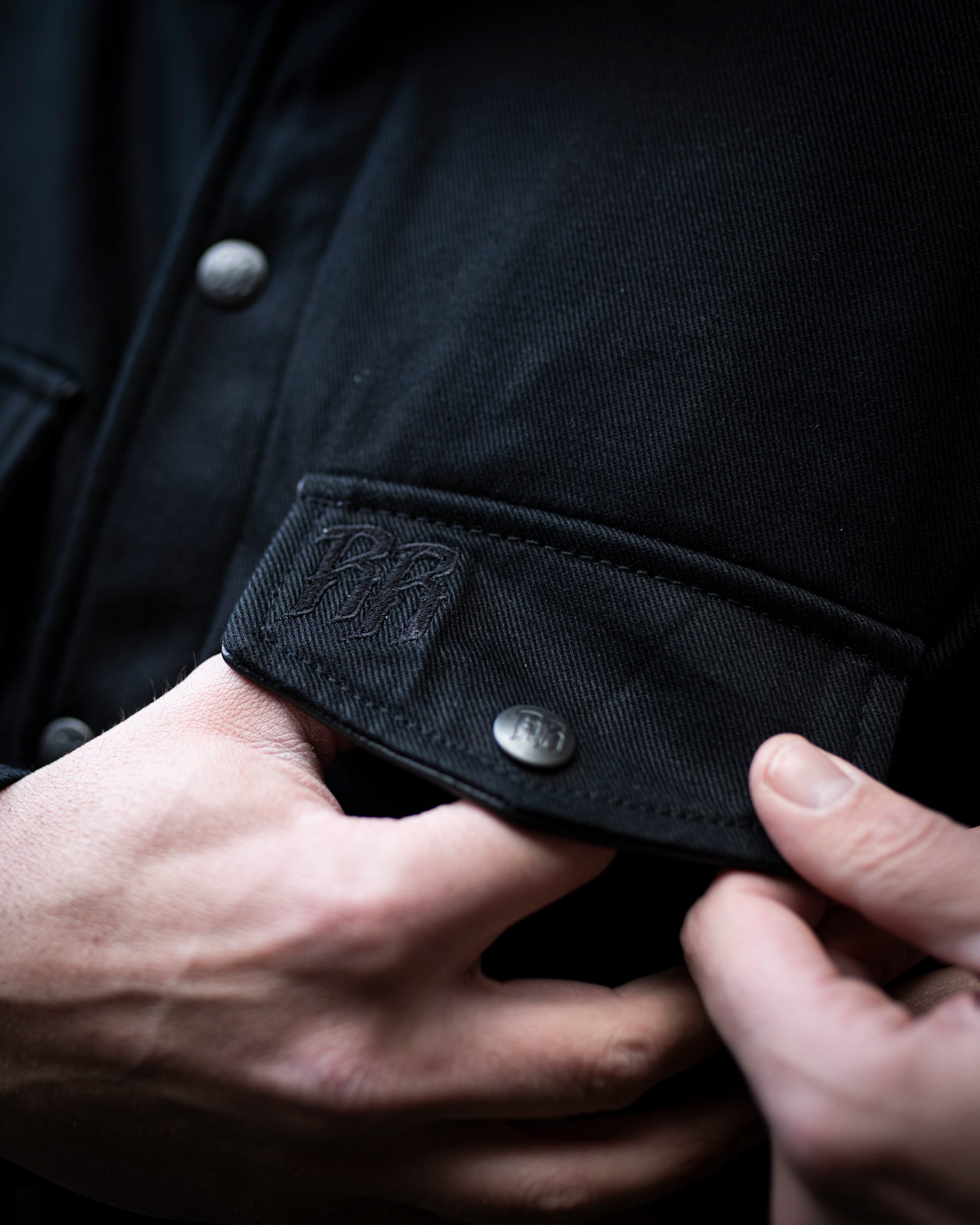 R&R Blackout Denim Hemd
